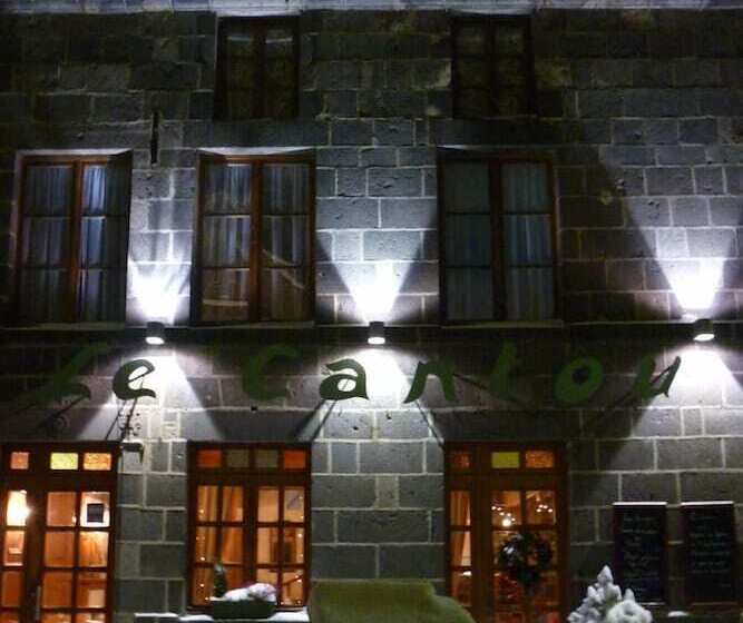 酒店 Auberge Le Cantou   Hôtel Roche