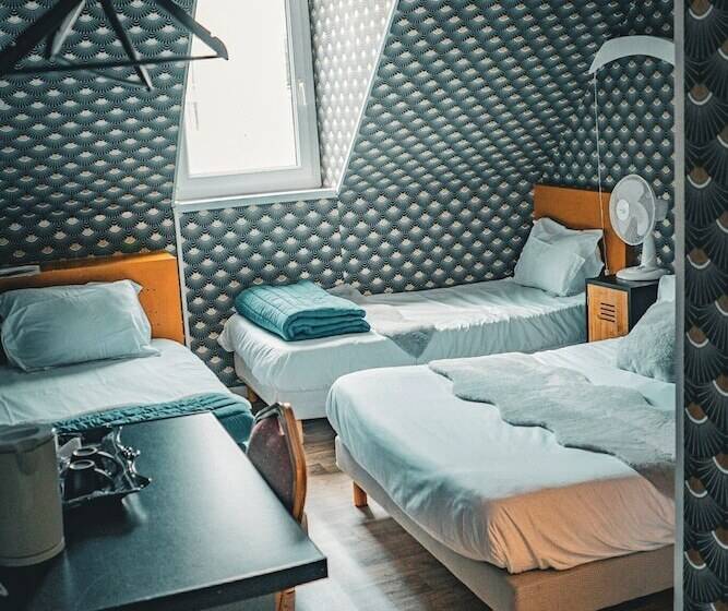 בית מלון כפרי Central Anzac