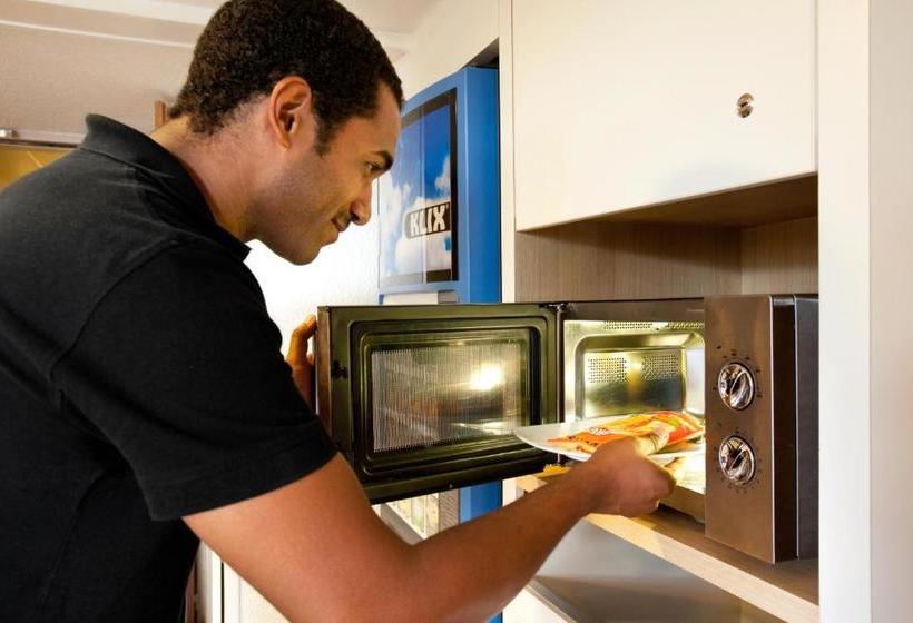 호텔 F1 Narbonne Sud