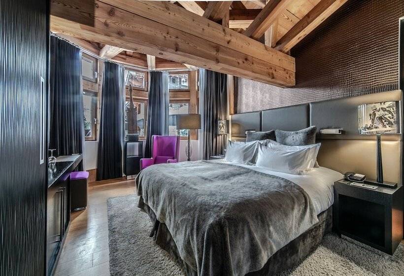 هتل Hôtel Le Strato