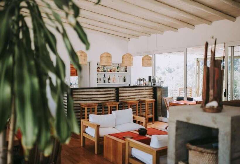 هتل Posada Arenas De José Ignacio