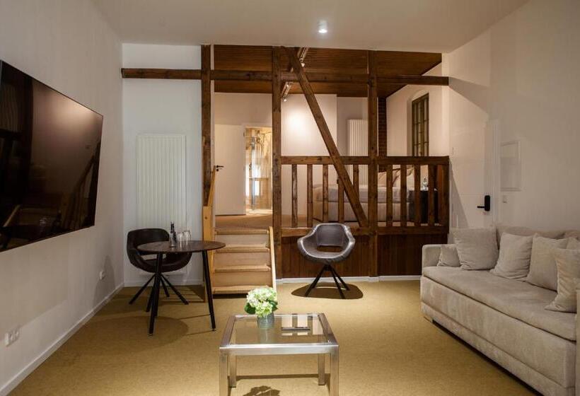 בית מלון כפרי Zur Linde Dein Self Check In