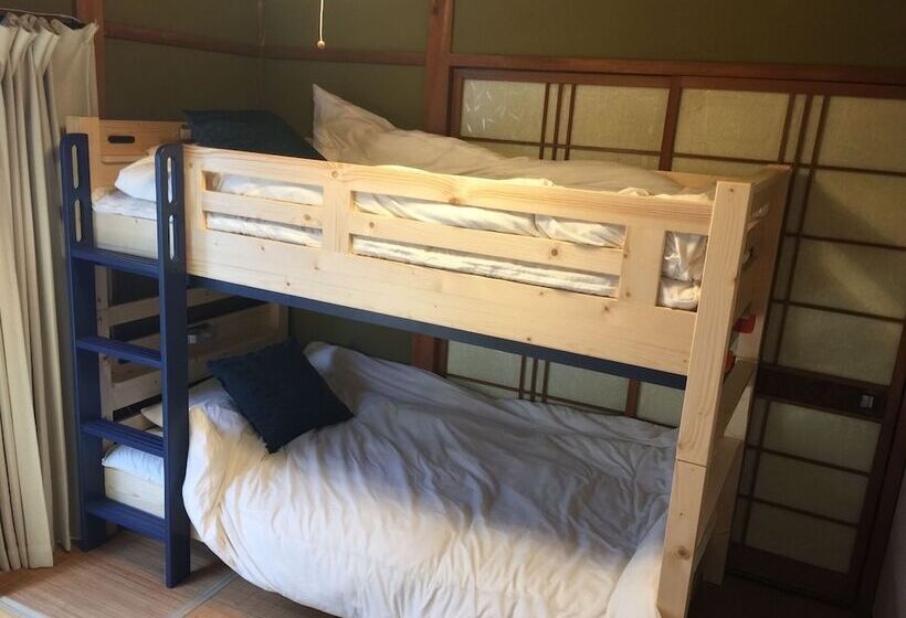 بنسيون Wakayama Guest House Shido
