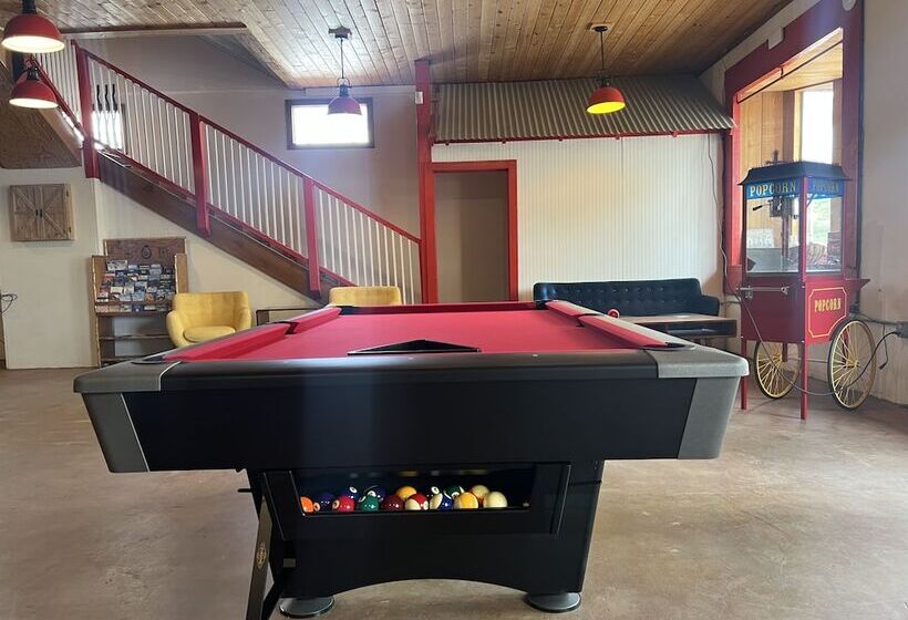 민박 Fort Davis Drug Store