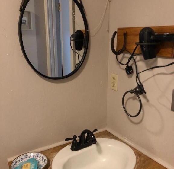 민박 Fort Davis Drug Store