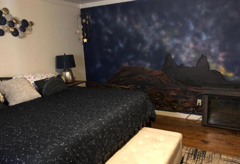 민박 Fort Davis Drug Store