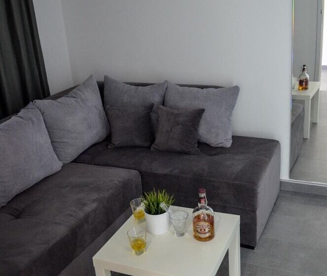 هتل Apartments Good Night