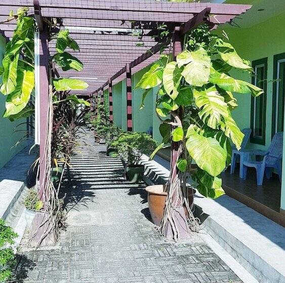 هتل Casa Cenang Resort Tok Bidin Langkawi