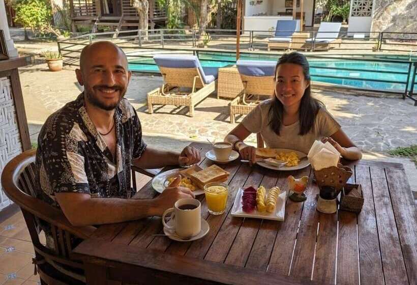 هتل Si Pitung Village