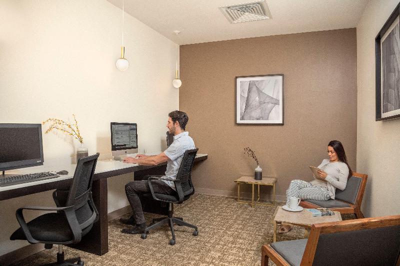 هتل Staybridge Suites Silao, An Ihg