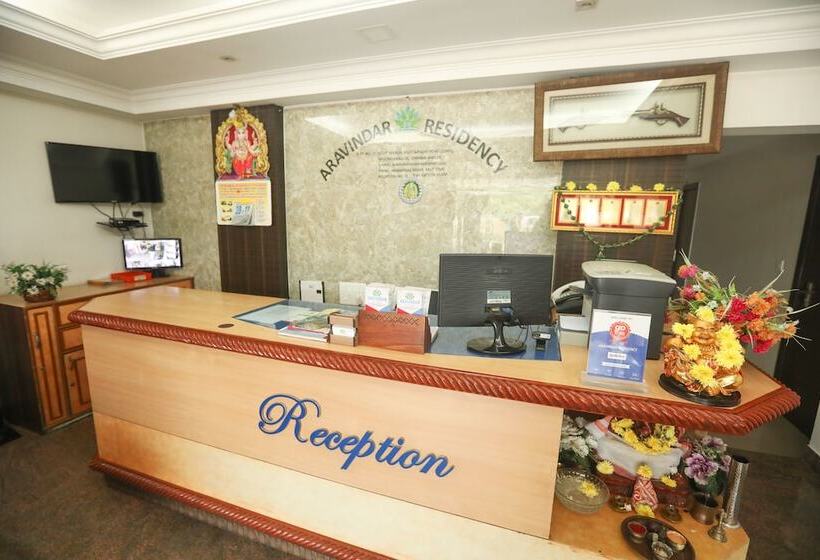 בית מלון כפרי Ulo Aravindar Residency