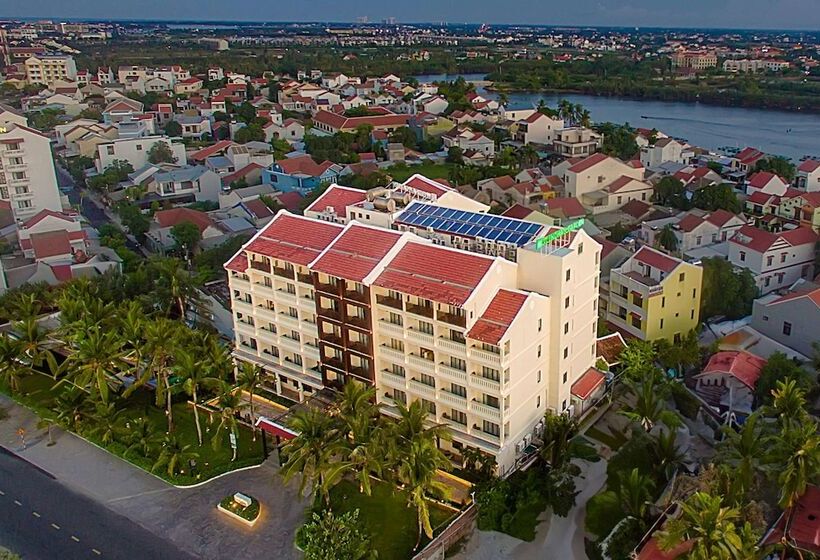 בית מלון כפרי Wyndham Garden Hoi An Cua Dai