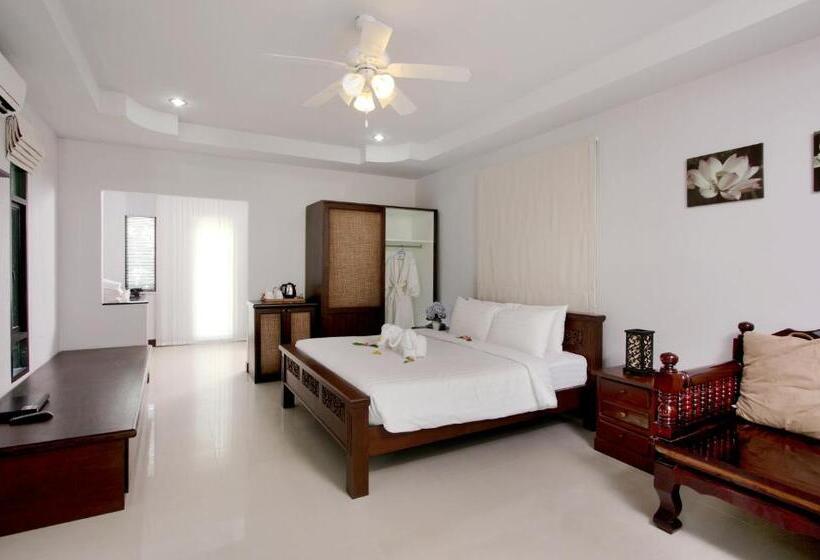 Racha Island Resort