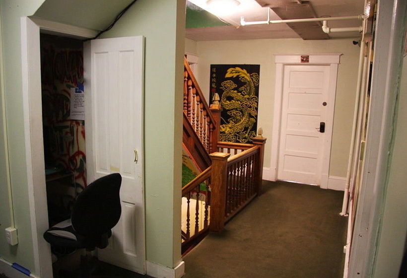 New Paltz Hostel