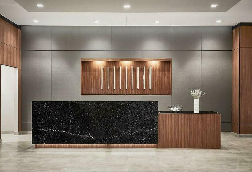 Ac Hotel By Marriott Minneapolis West End