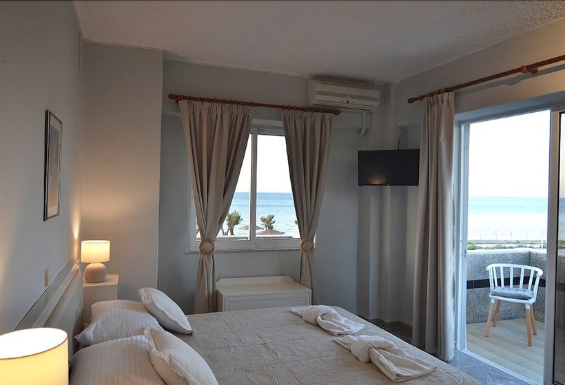 فندق Arion Beach