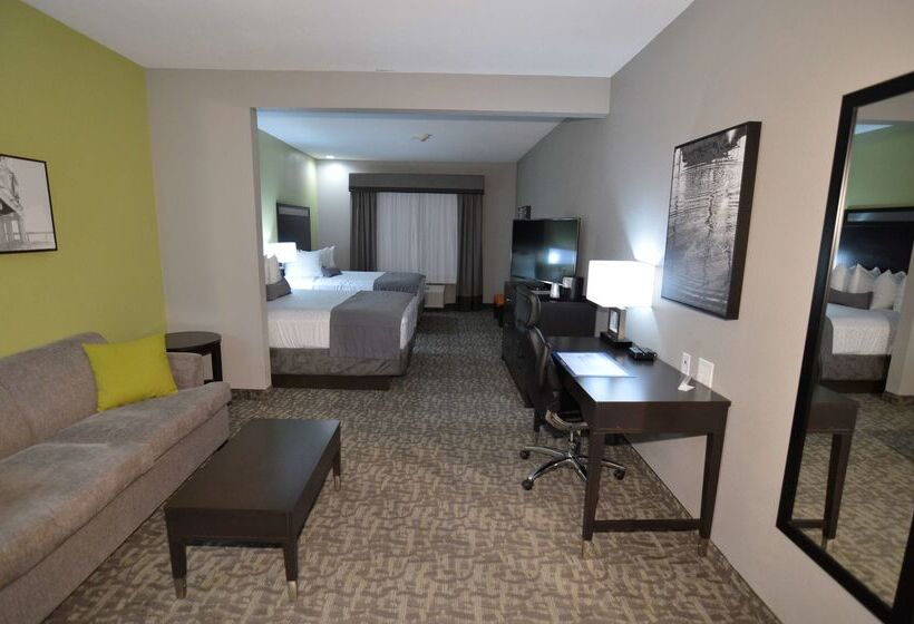 בית מלון כפרי Best Western Plus Bay City Inn & Suites