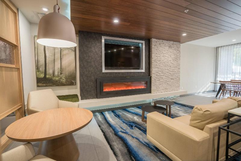 فندق Fairfield Inn & Suites By Marriott Gainesville I 75
