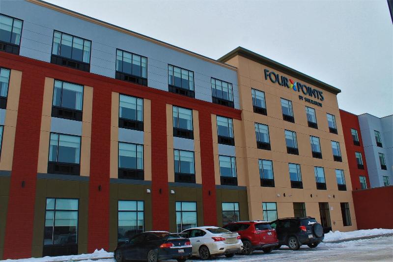 فندق Four Points By Sheraton Grande Prairie