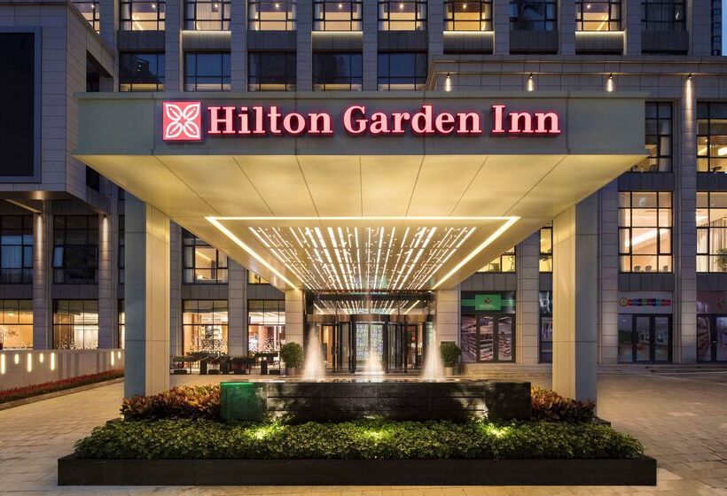 Отель Hilton Garden Inn Shiyan