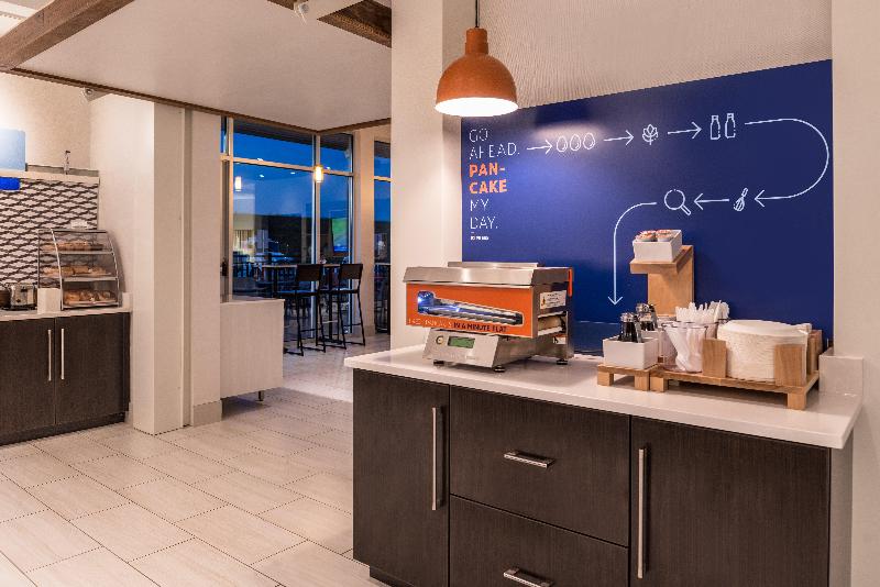 酒店 Holiday Inn Express & Suites Farmville, An Ihg