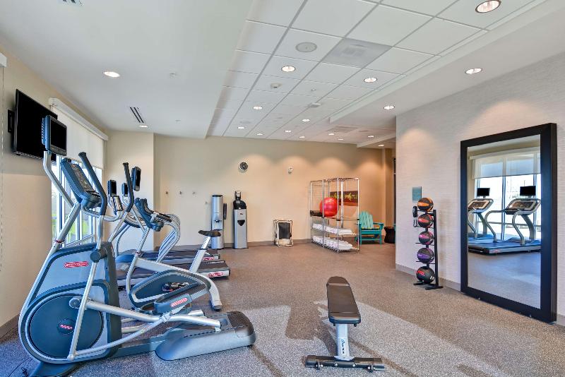 هتل Home2 Suites By Hilton Palmdale, Ca