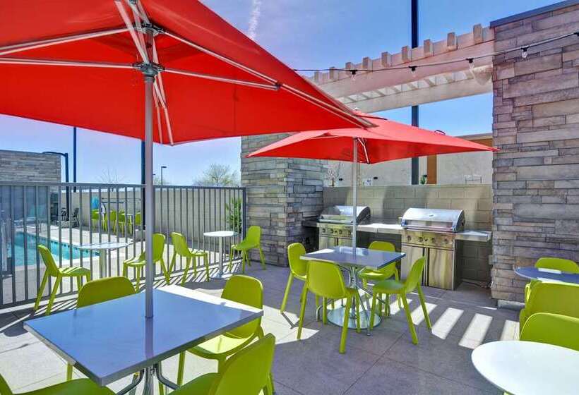 هتل Home2 Suites By Hilton Palmdale, Ca