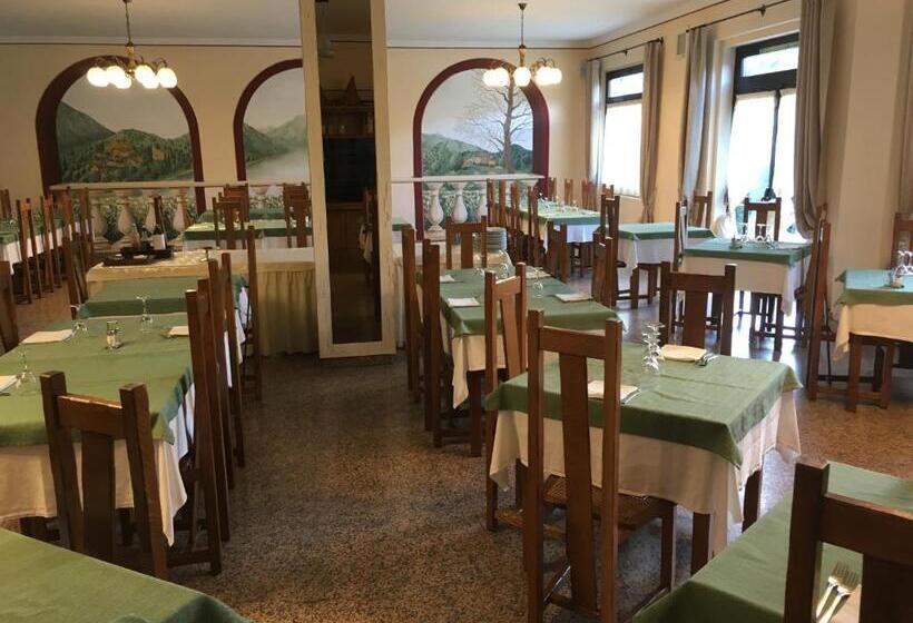 فندق Merloni
