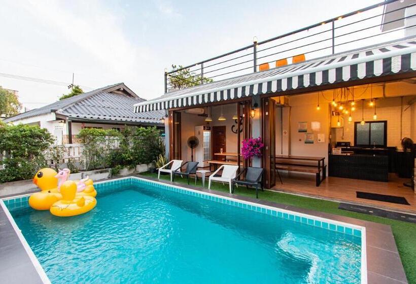 پانسیون Bronte Bnb