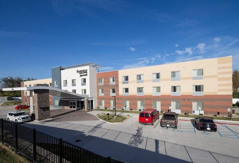 酒店 Fairfield Inn & Suites By Marriott Detroit Chesterfield