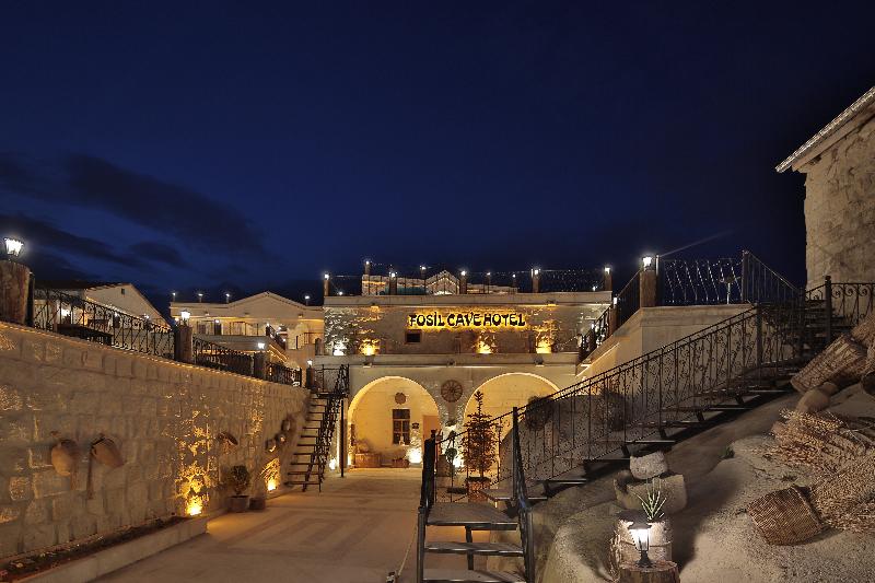 هتل Fosil Cave