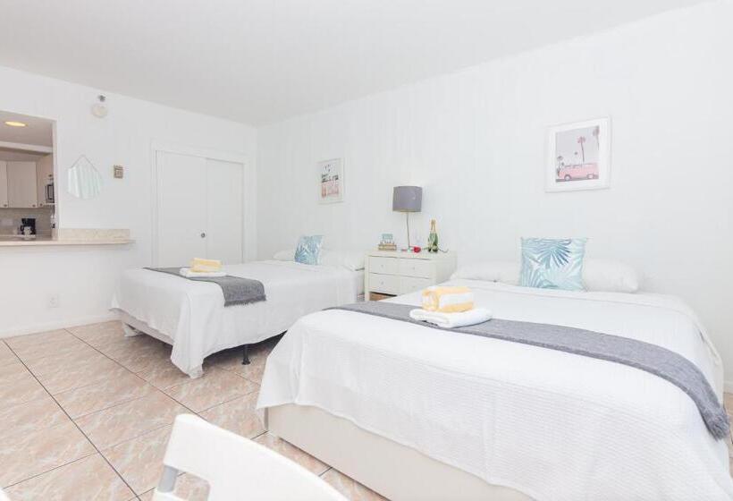 هتل Girasole Rentals Suites