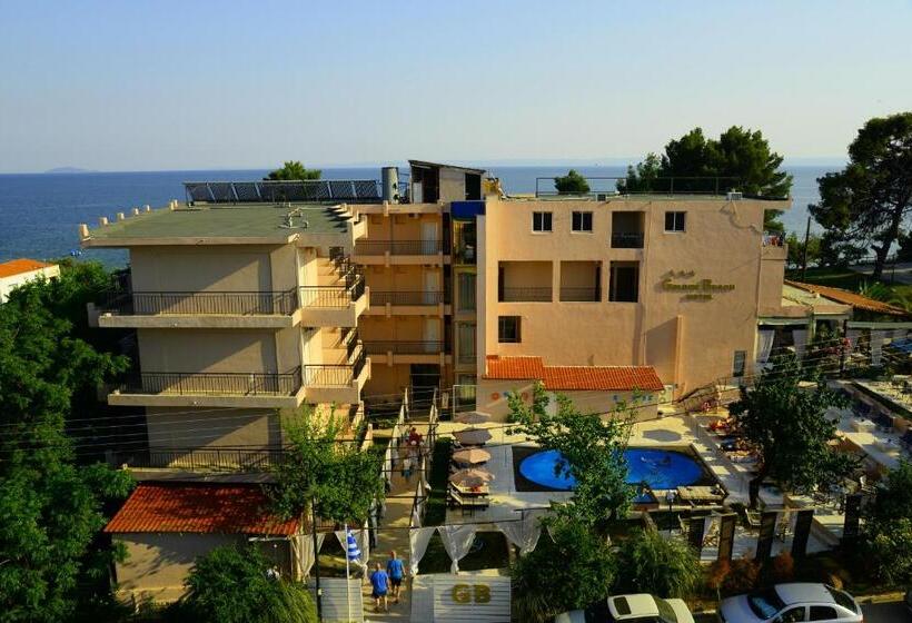 בית מלון כפרי Golden Beach