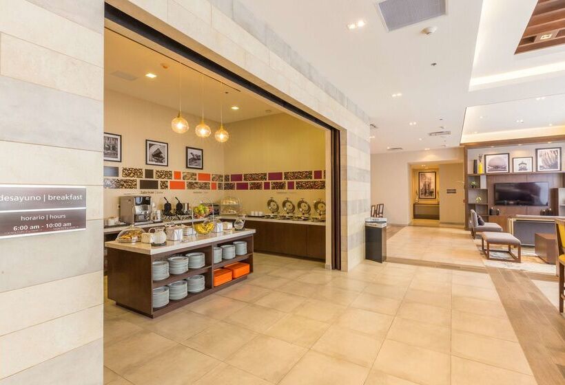فندق Hampton Inn By Hilton Tijuana