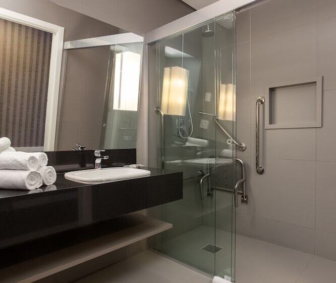 فندق Hilton Garden Inn Itajai Praia Brava
