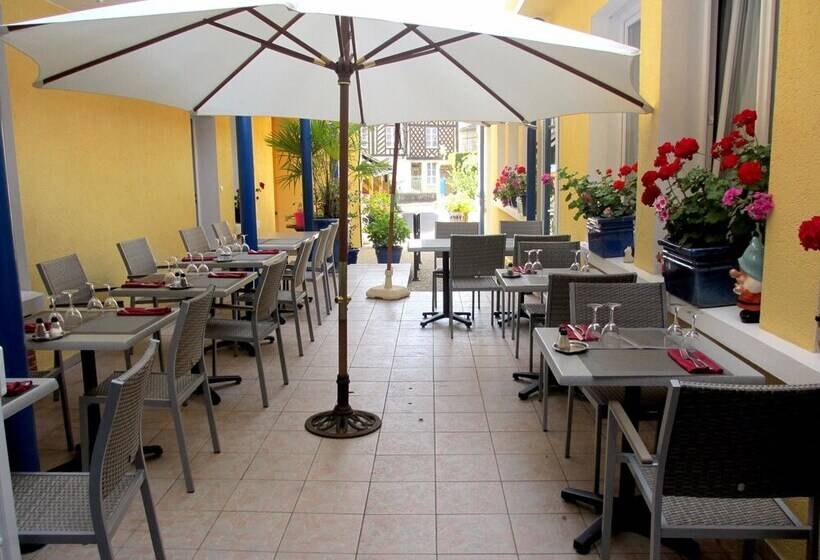 בית מלון כפרי Hôtel Le Plat D Etain