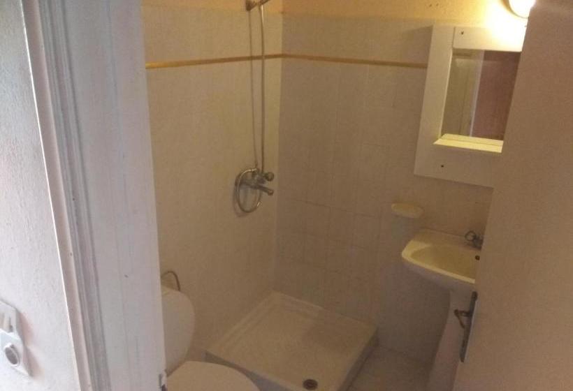 هتل Jack's Apartments