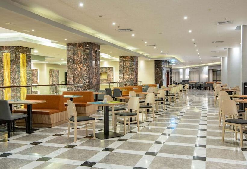 هتل Park Inn By Radisson Makkah Al Naseem