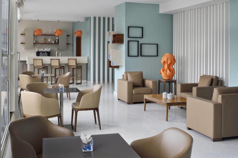 هتل Protea Constantine