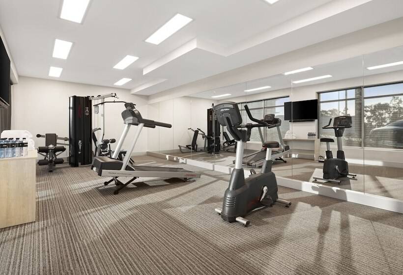 فندق Quest Eight Mile Plains