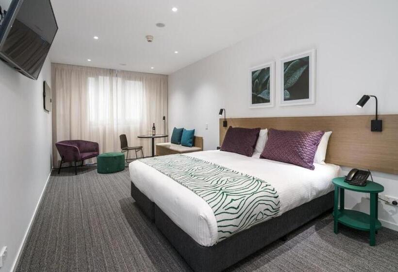 בית מלון כפרי Quest Springfield Central