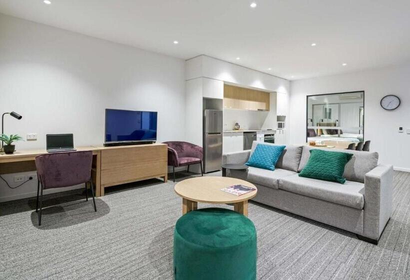 בית מלון כפרי Quest Springfield Central