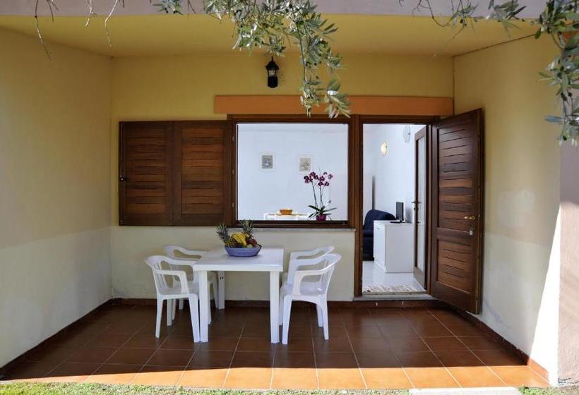 فندق Li Menduli Residence