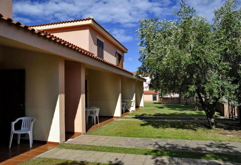 فندق Li Menduli Residence