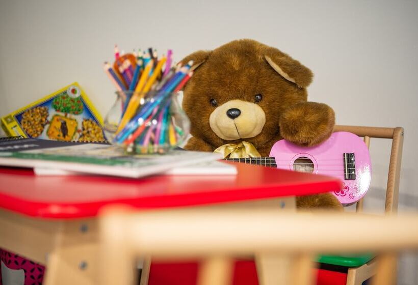 ホテル Restaurant La Siala