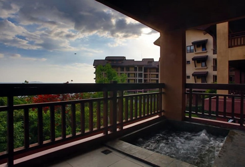 Amara Residences
