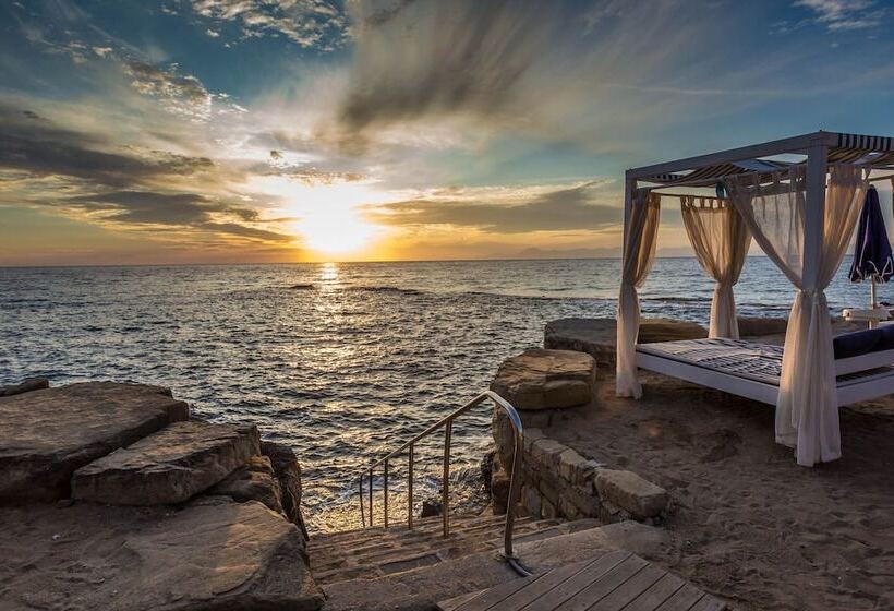هتل Approdo Resort Thalasso Spa
