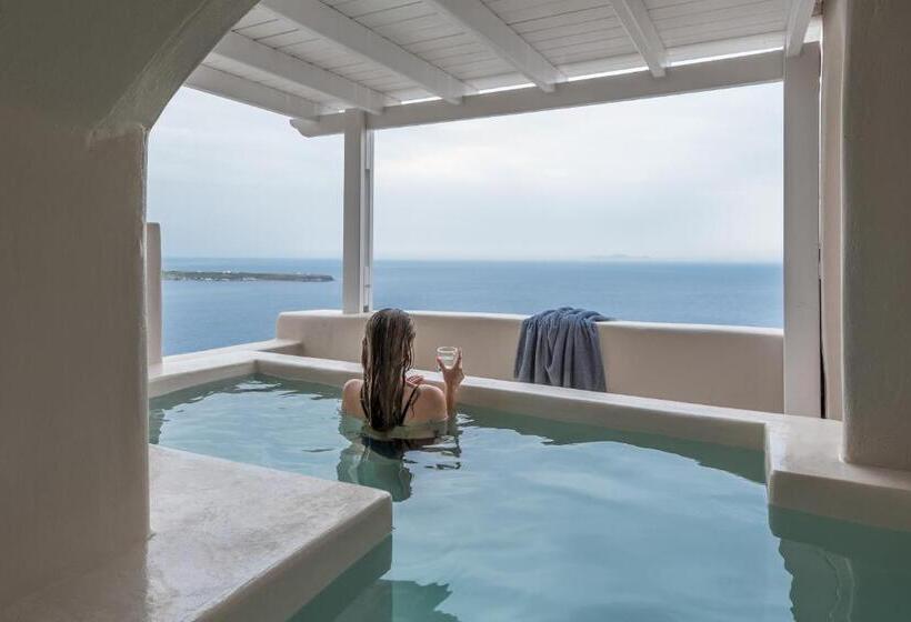 هتل Art Maisons Oia Castle