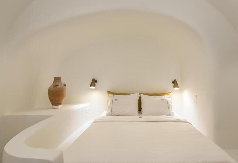 هتل Art Maisons Oia Castle