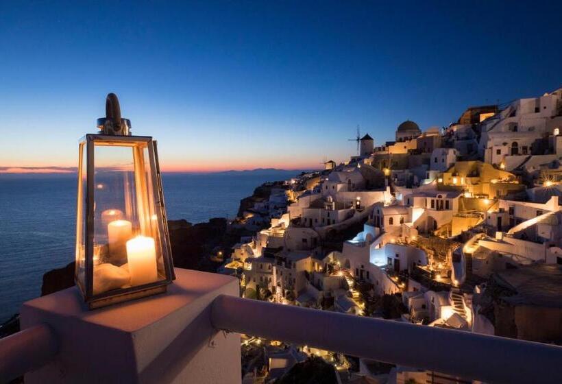 هتل Art Maisons Oia Castle